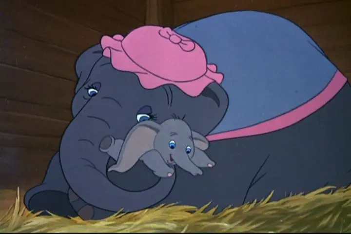  Dumbo Disney Moms